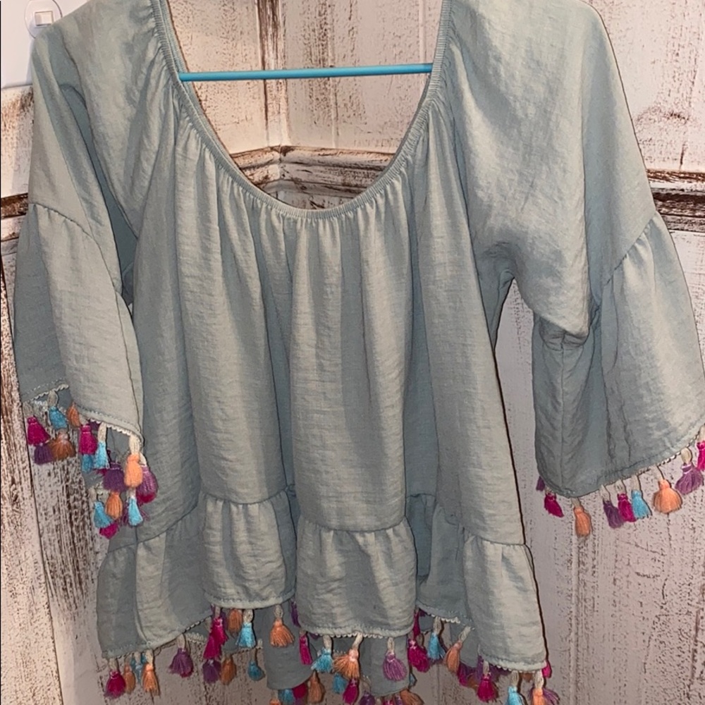 Women’s off shoulder top